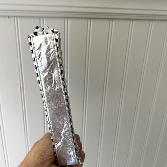 Estee Lauder Silver Perforated Cosmetic Bag Zipper Pouch - Picture 4 of 5